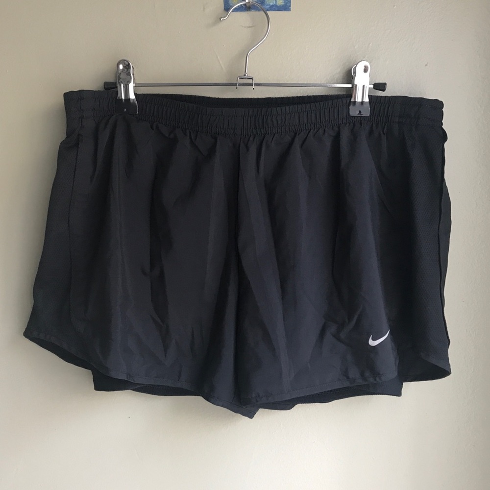 Nike Women's Dri-Fit Athletic Shorts Black 405251-019 Size: M